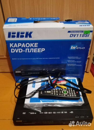 DVD Player BBK DV118si с караоке