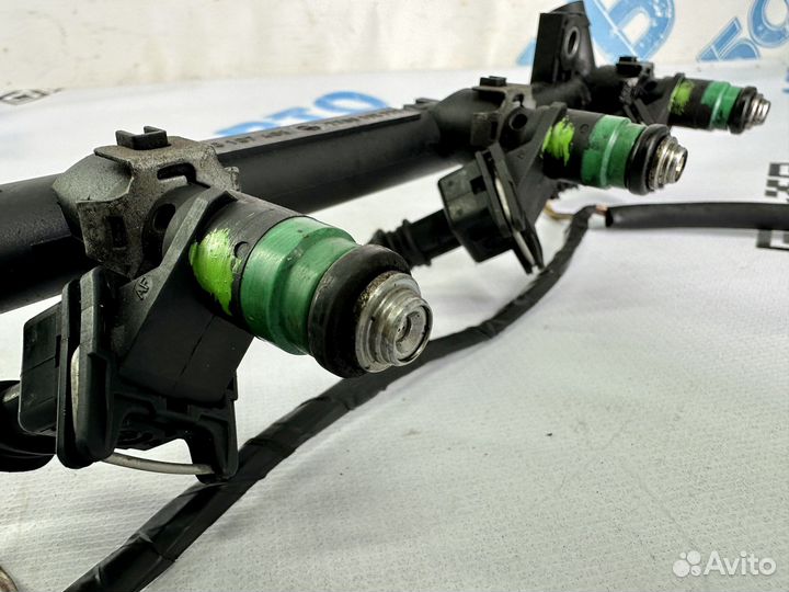 Рампа топливная F4R 770/771 рено меган 2 2.0