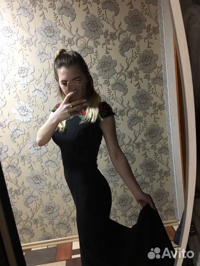 Платье
