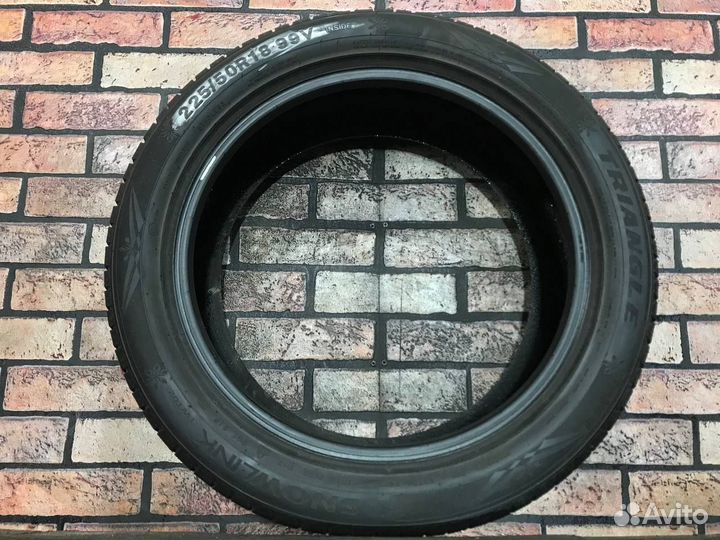 Triangle Snowlink TWT02 225/50 R18 99V