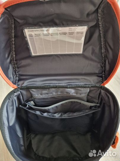 Продам ранец школьный