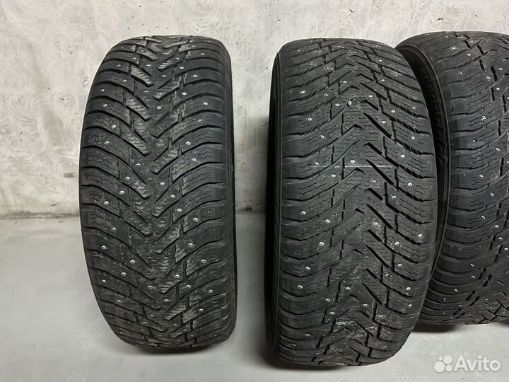 Nokian Tyres Hakkapeliitta 8 SUV 255/55 R19 111T