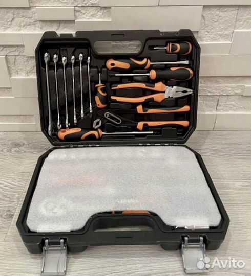 Набор инструментов ключей SATA 58 предметов