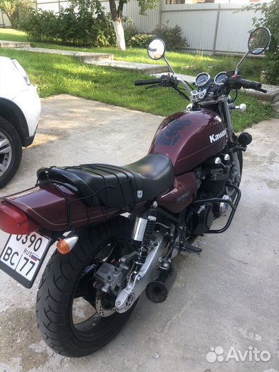 Kawasaki ZR750 zephyr 2004 года
