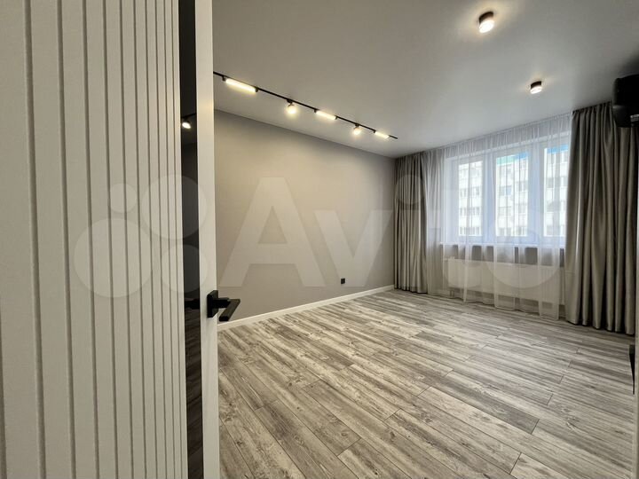 2-к. квартира, 58 м², 9/25 эт.