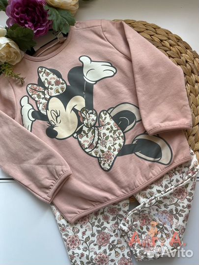 Комплект на девочку с&а