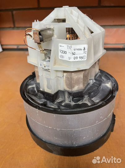 Электродвигатель трубина пылесоса