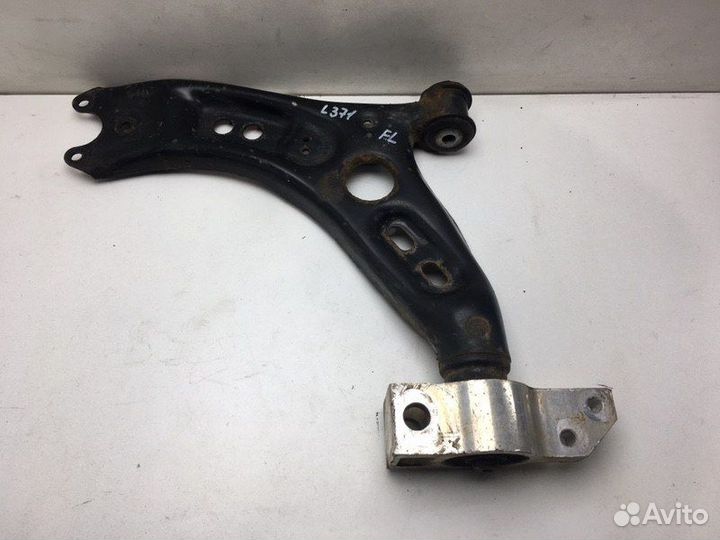 Рычаг подвески передний левый Volkswagen Tiguan