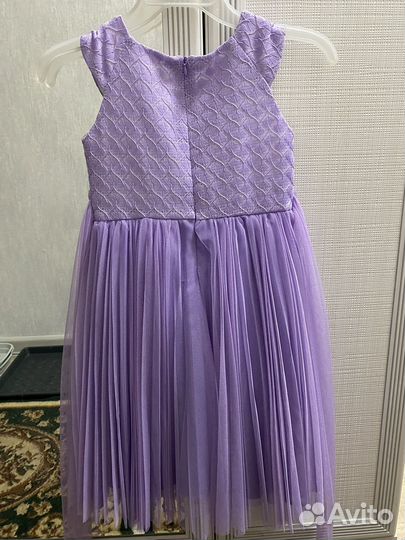 Платья праздничные для девочки 134