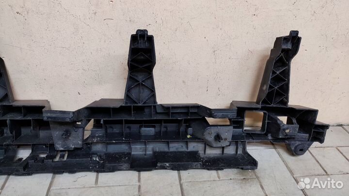 Усилитель заднего бампера Renault Kaptur 2016-2022