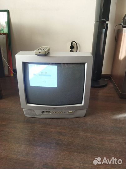 Телевизор JVC
