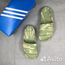 Adidas adilette hot sale out loud