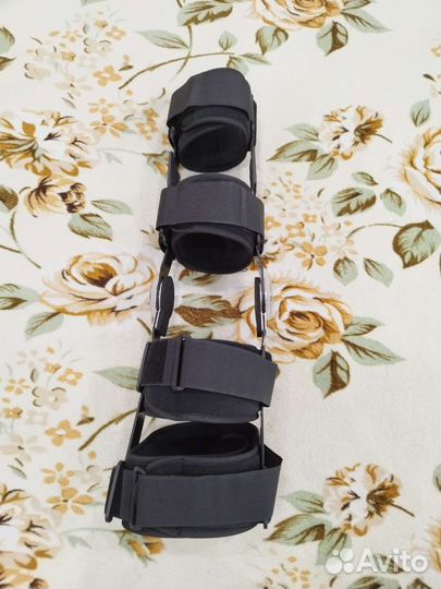 Ортез на коленный сустав с шарнирами