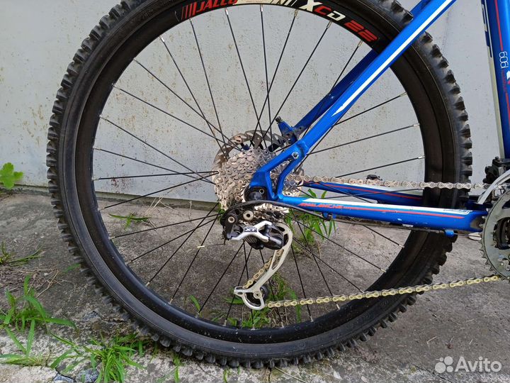 Gt avalanche Rock Shox/Deor XT
