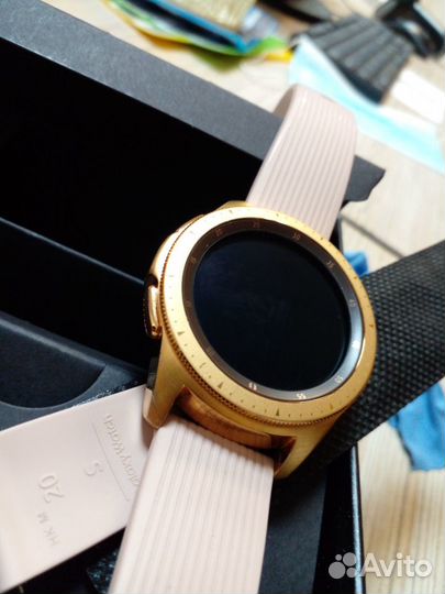 Часы samsung Gear s2