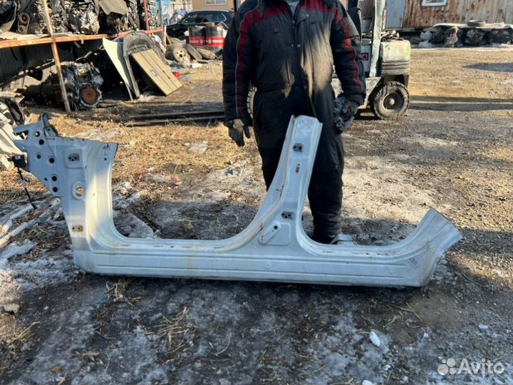 Порог левый Mazda Cx-7 ER3P L3VDT 2010