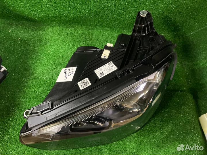 Фара левая Mercedes-Benz EW213 2023 multi в сборе