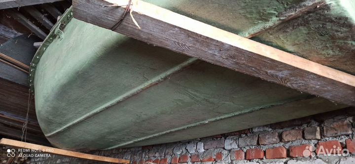 Лодка вёсельная