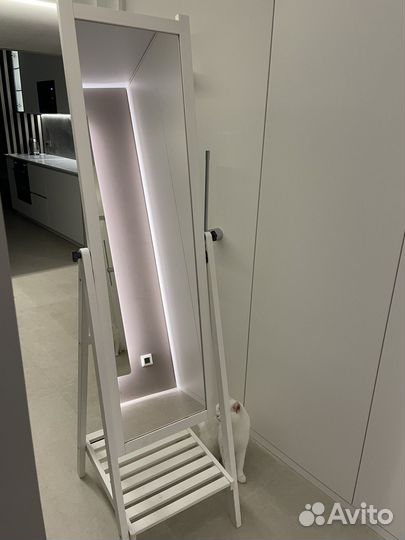 Зеркало напольное IKEA