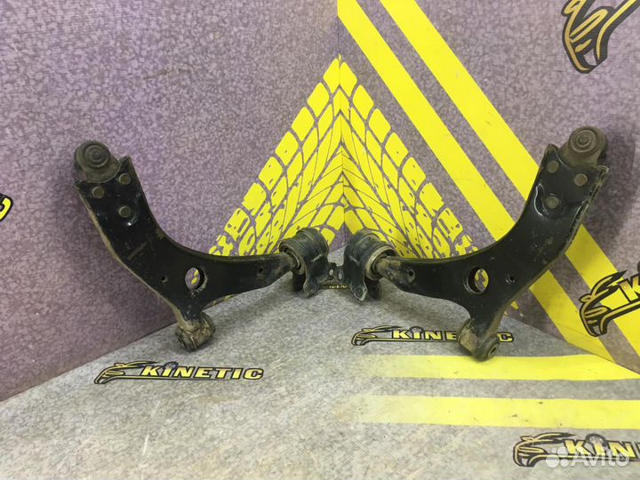 Рычаг передний нижний Фокус Focus 2 C-Max Вольво