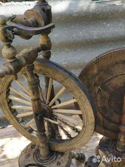 Прялка деревянная старинная