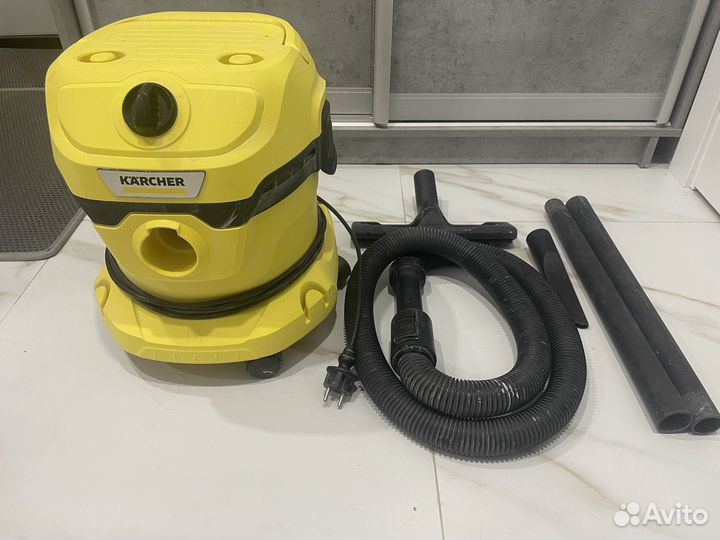 Пылесос Karcher строительный