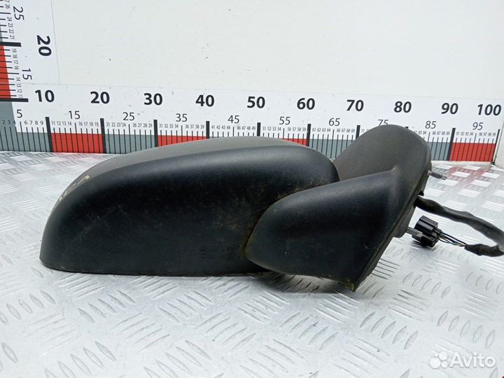 Зеркало боковое правое для Nissan Navara (D40)