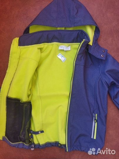 Куртка новая 128 softshell