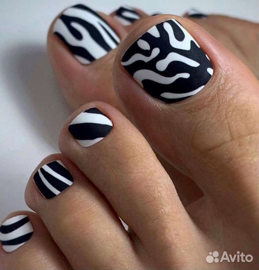 Педикюр/Маникюр