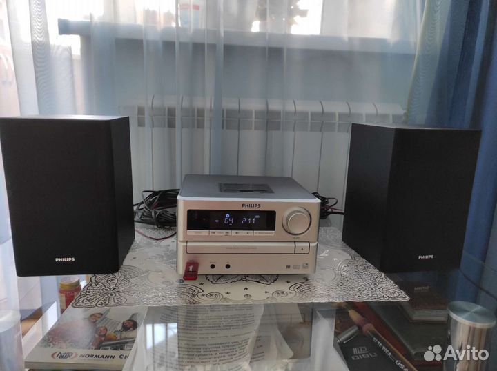 Музыкальный центр philips