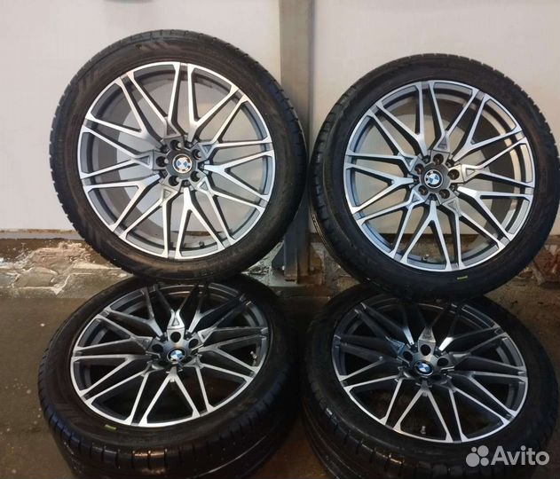 Колеса в сборе на bmw x7 r21