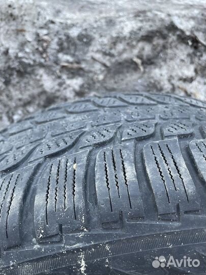 Bridgestone Blizzak LM-25 225/45 R17