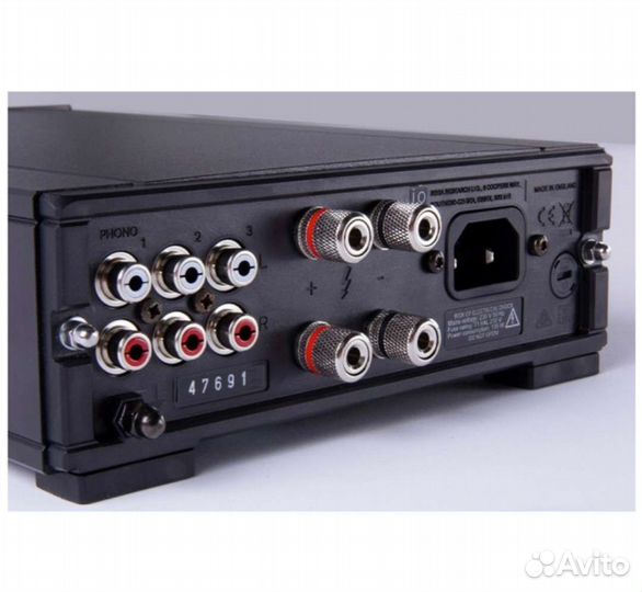 Интегральный усилитель Rega io