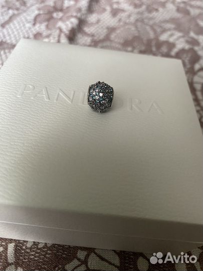 Украшение шарм Pandora