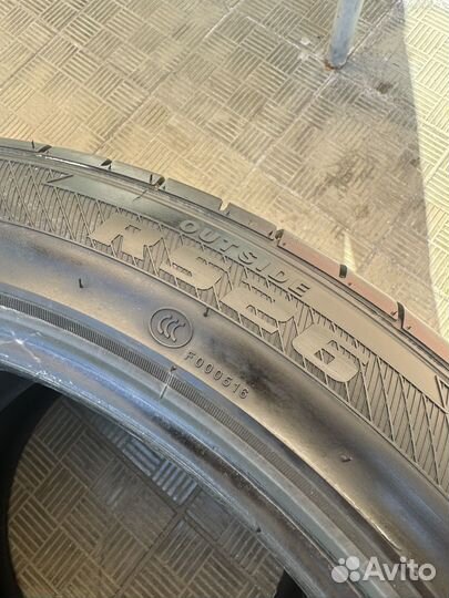 Kapsen RS26 235/45 R20 100W