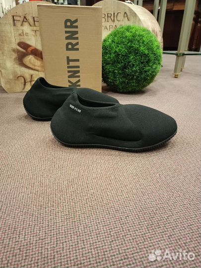 Кроссовки черные мужские Adidas 43 размер 42 новые