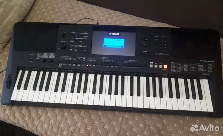 Синтезатор Yamaha PSR E 453