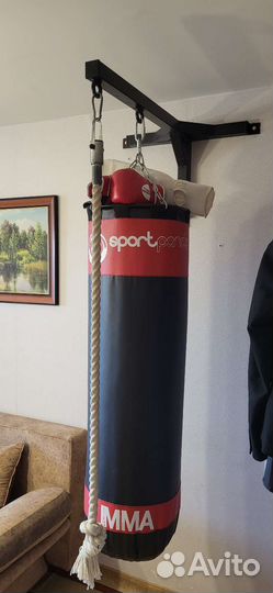 Настенное крепление, перчатки