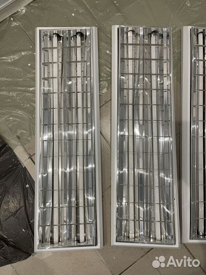 Светильник потолочный 4 штуки