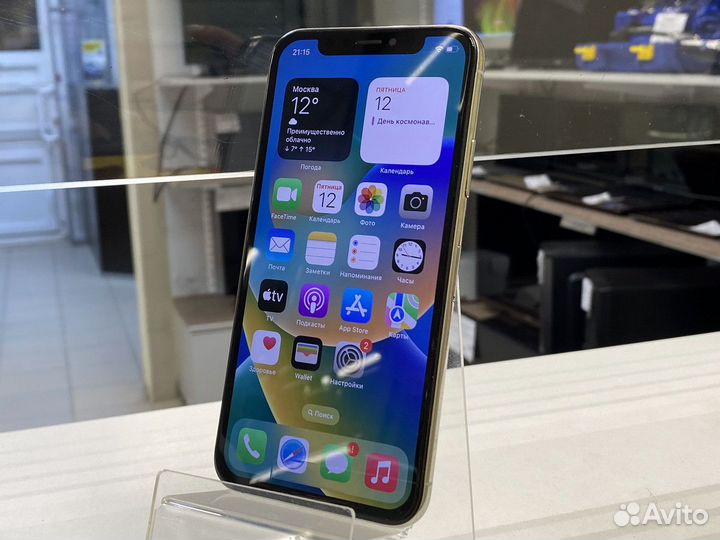 iPhone X, 64 ГБ