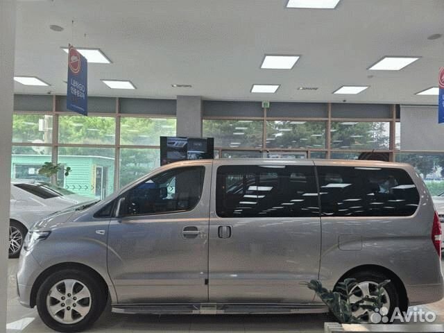 Hyundai Grand Starex 2.5 AT, 2019, 33 000 км