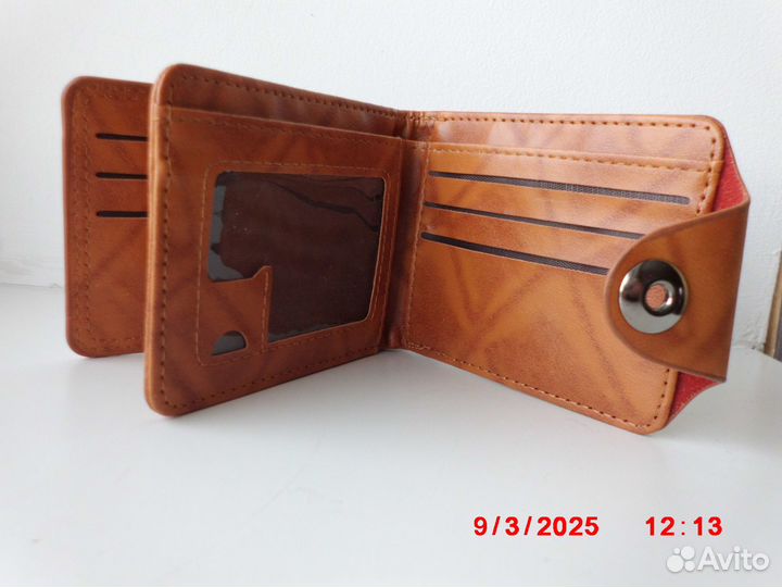 Кошелек -визитница из кожзаменителя