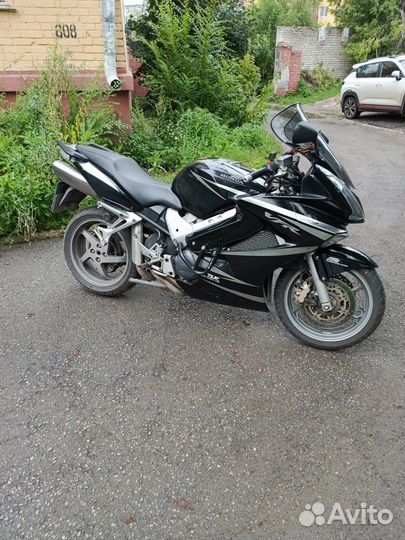 Мотоцикл Honda VFR 800 2006