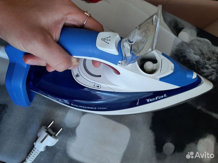 Утюг Tefal Aquaspeed Precision