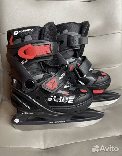 Коньки хоккейные детские 26-31 размер
