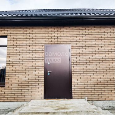 Коттедж 97 м² на участке 3 сот.