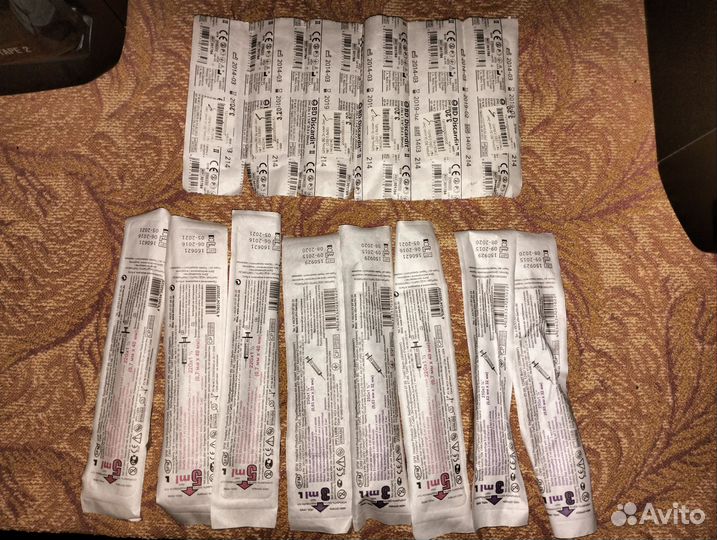 Шприцы (импорт)с истекшим сроком годности, 14 штук