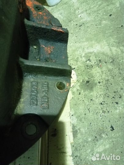 Продам редуктор на 9800