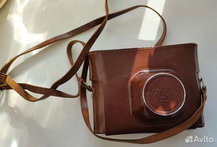 Плёночный фотоаппарат фэд-4