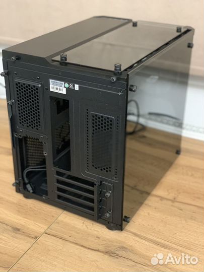 Корпус Corsair crystal 280x